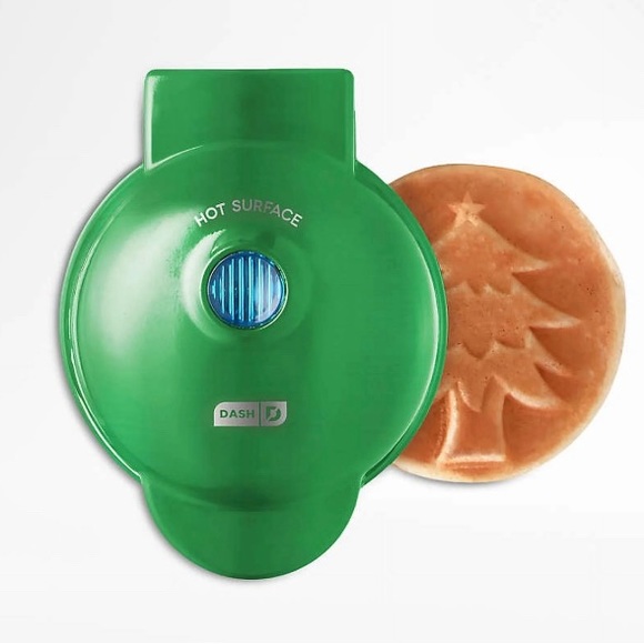 Christmas 🎄 Tree Mini Waffle 🧇 Maker - Picture 4 of 4